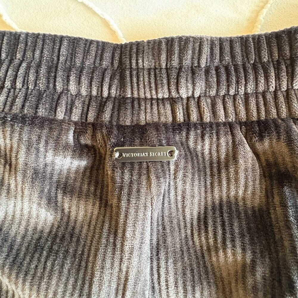 NWOT Victoria's Secret Lounge Pants - Picture 5 of 6